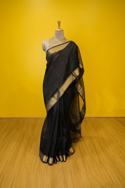 Gold zari check maheshwari silk cotton saree