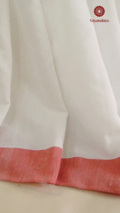 Cotton saree with contrast border and pallu